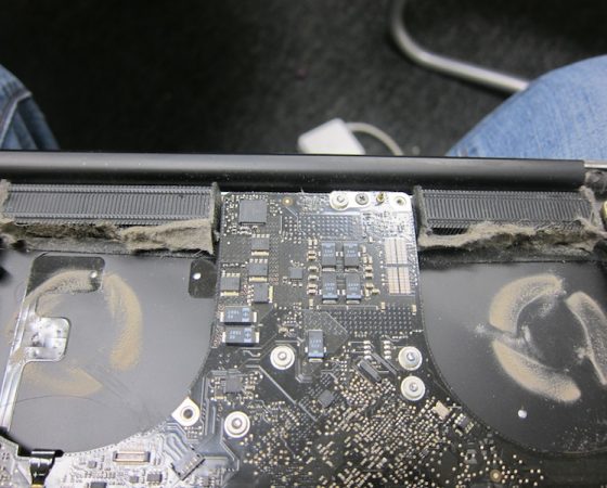 15″ Unibody MacBook Pro Heat Problems And My Solution